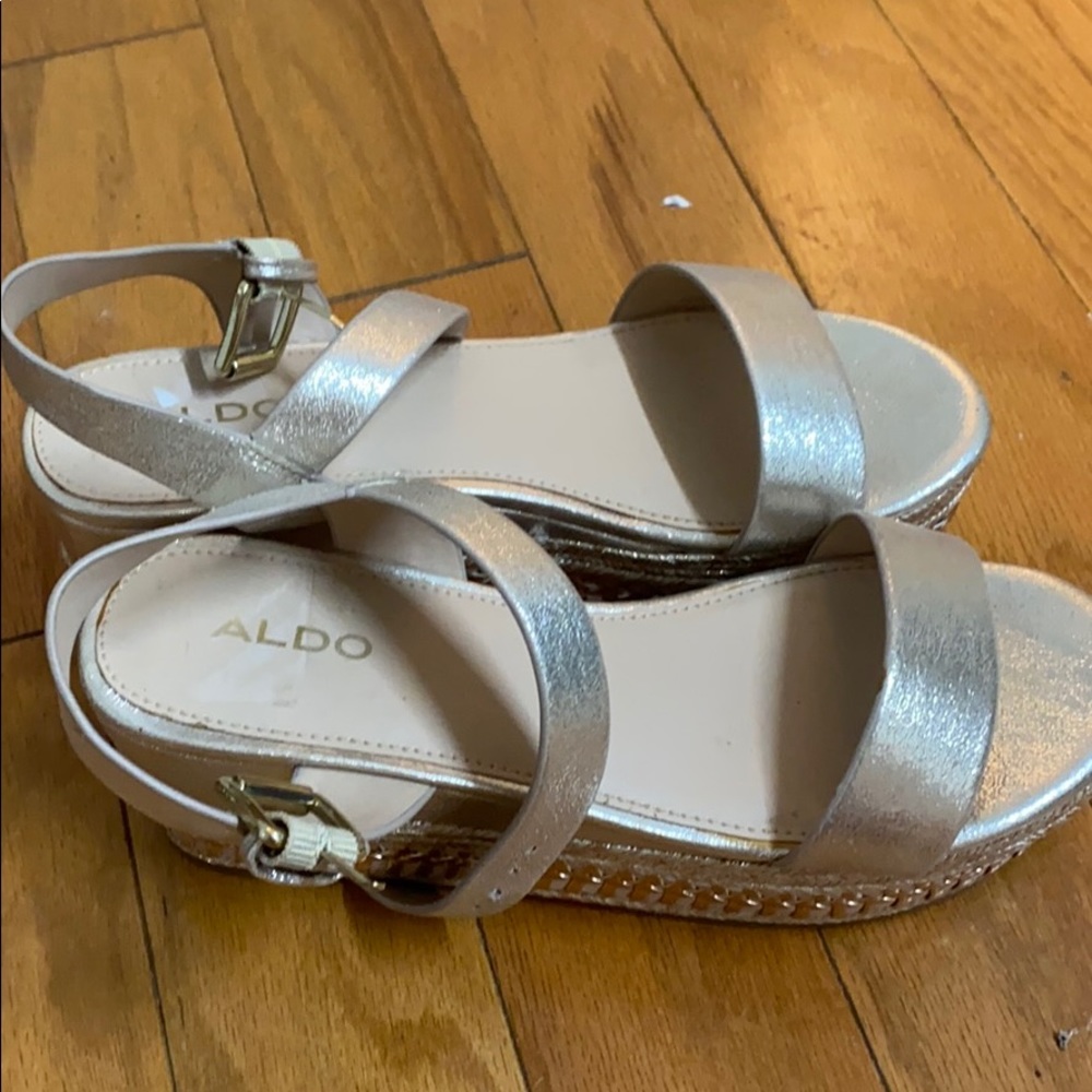 Shoe - Picture 1 of 1